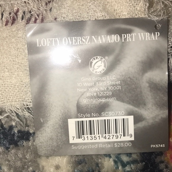 NWT Tres Luxe Navajo Print wrap - Picture 3 of 11